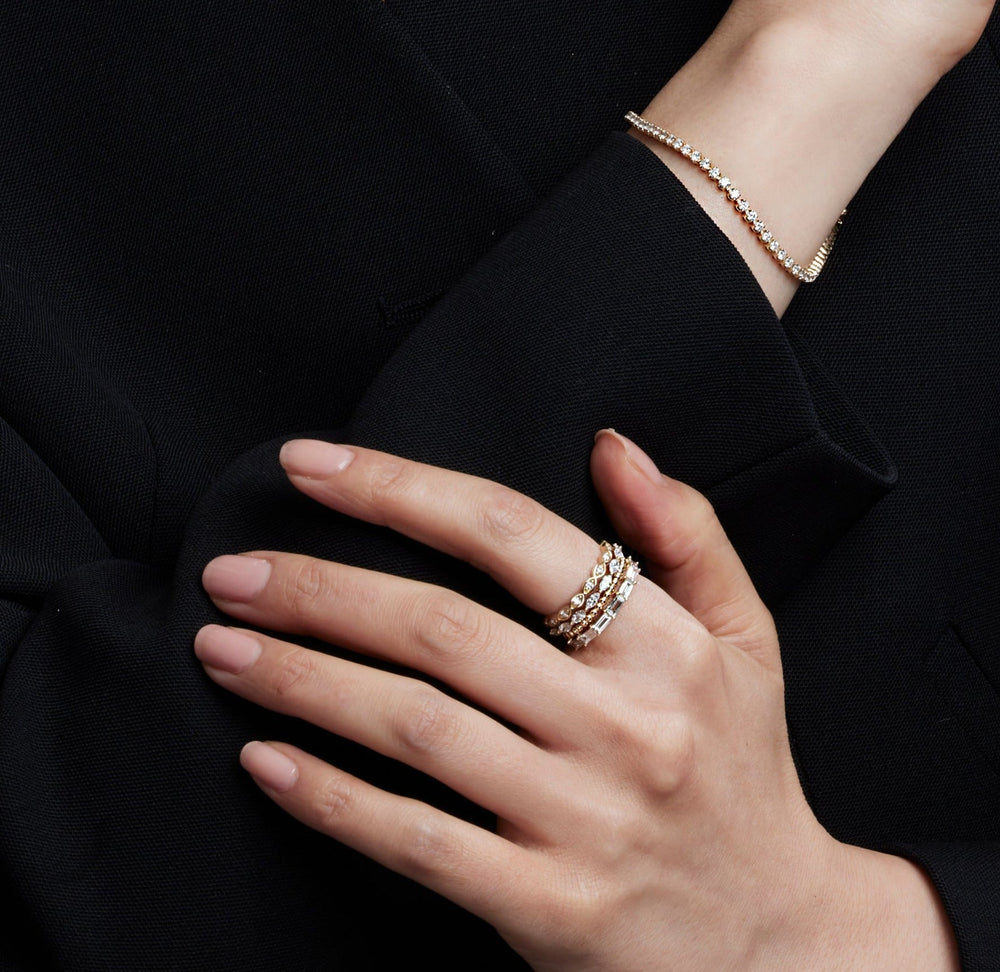Multi Link Connected Pinky Ring